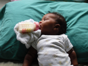 VLUU L200 / Samsung L200