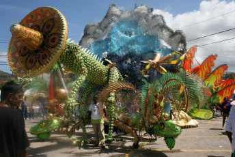 Carnival-Monday-2007-0