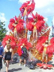 Carnival-Monday-2010-4