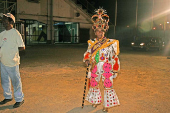 TRADITIONAL INDIVIDUAL MAS JEAN PIERRE COMPLEX 07