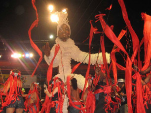 e010-2006-Carnival-Tuesday-2006-32