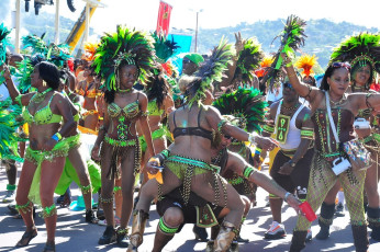 l003-2012-Carnival-Tuesday18