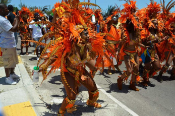 s019-2016-Bahamas-Carnival-2016-38