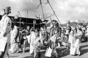 m002-1960-Golden-Ages-Of-China-1960