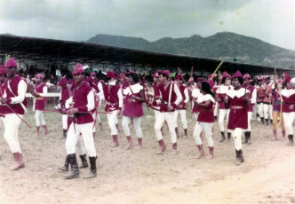 f003-1964-Robin-Hood-Extravaganza-1964-001_02