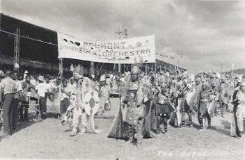 k003-1964-The-Goth_-Oppressors-of-the-Roman-Empire-4th-Place-By-Irvine-Mc