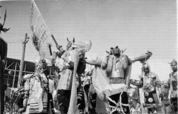 m003-1964-Vikings-Age-8_02