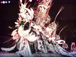 n004-1969-Joann-La-Salle-Queen-of-Carnival-1969-City-Beaneath-The-Sea-2