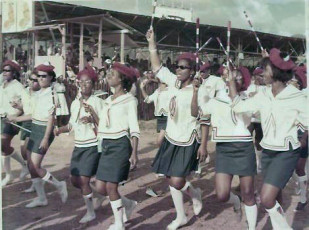 o003-1966-Parade-of-Bands-QPS-Shindig-1966