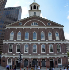 B050Faneuil-Hall-Boston-Ma-2018