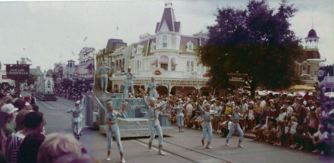 D025Disneyworld-1982