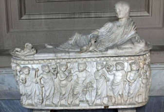 E035Roman-Sarcophagus-Vatican-Museum-Vatican-2010