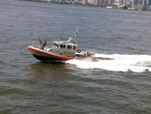 J051H47Ferry-Gaurd-Boat-NYC-2018