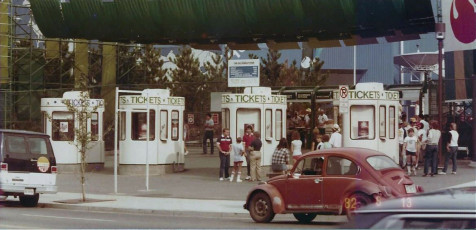 O015World-Fair-1982