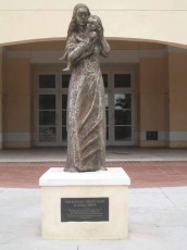 R013Nassau-Bahamas-2011