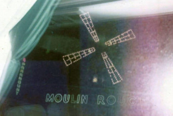 R029Moiulin-Rouge-Paris-France-1981