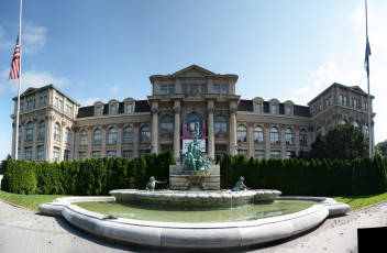 U052LuEsther-T.-Mertz-Library-Botanic-Gardens-NYC-2019