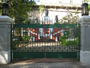 V029Monument-Paseo-de-La-Princesa-Puerto-Rico-2007