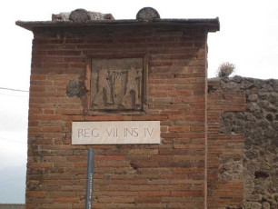 W006Workshop-for-the-Society-of-Saccari-Pompeii-Italy-2010