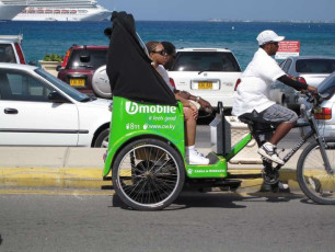 Y021George-Town-Cayman-Islands-2008