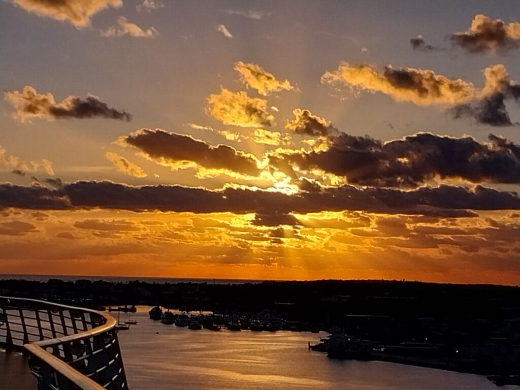 20241222_080652 – 2024 Sunset Bahamas